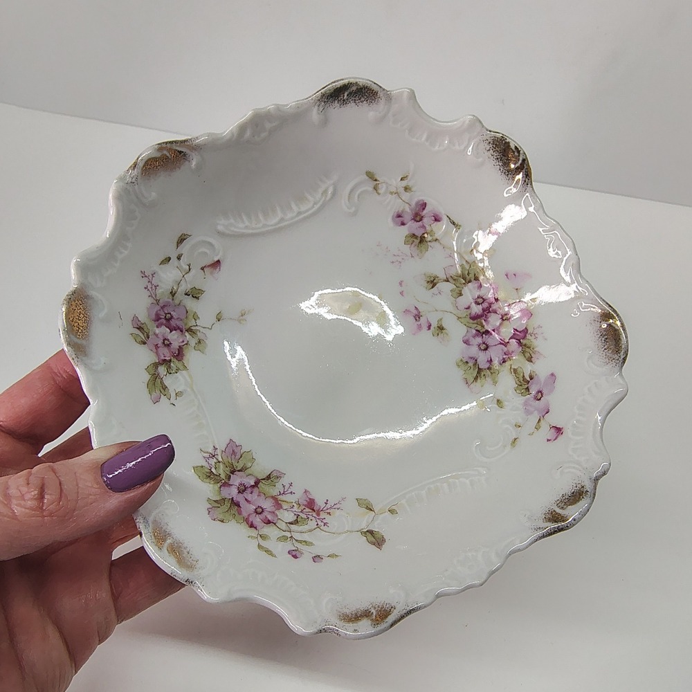 Vtg Floral Dish‎ Trinket Plate Dresden Germany Gold Accent Scalloped Edge 6"